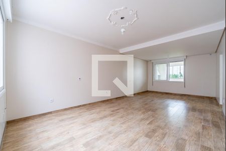 Casa para alugar com 4 quartos, 280m² em Jardim São Pedro, Porto Alegre