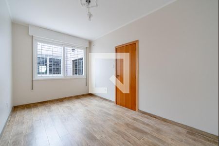 Casa para alugar com 4 quartos, 280m² em Jardim São Pedro, Porto Alegre