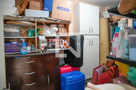 Casa à venda com 138m², 3 quartos e 2 vagasQuarto de Serviço