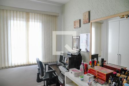 Casa à venda com 138m², 3 quartos e 2 vagasQuarto 2