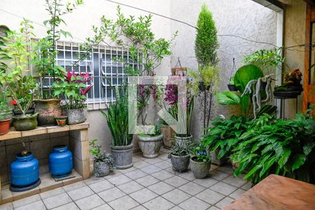 Casa à venda com 138m², 3 quartos e 2 vagasQuintal