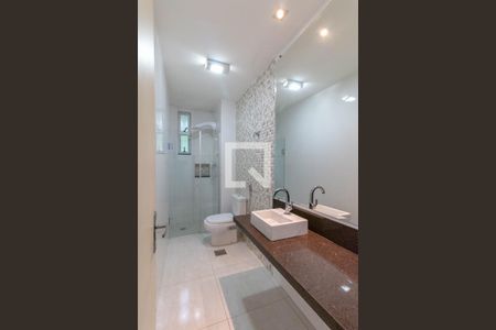 Apartamento à venda com 80m², 3 quartos e 1 vagaBanheiro Social