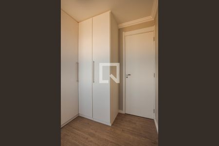 Quarto 2 de apartamento à venda com 2 quartos, 42m² em Sarandi, Porto Alegre