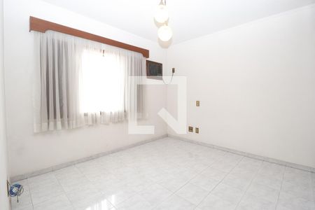 Quarto 1 - Suíte de casa para alugar com 3 quartos, 274m² em Vila Paulicéia, São Paulo