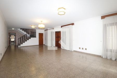 Sala de casa para alugar com 3 quartos, 274m² em Vila Paulicéia, São Paulo