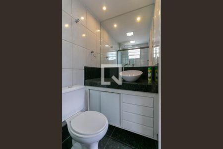 Apartamento para alugar com 134m², 3 quartos e 2 vagas Apartamento para alugar com 134m², 3 quartos e 2 vagasBanheiro da Suíte