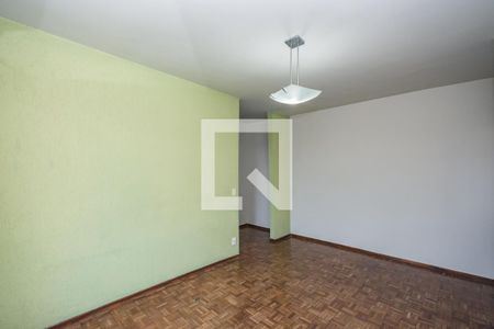 Sala de apartamento para alugar com 2 quartos, 58m² em Carlos Prates, Belo Horizonte