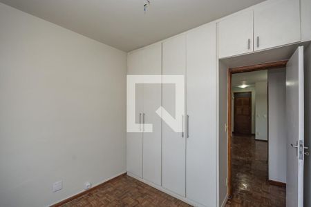 Quarto 1 de apartamento para alugar com 2 quartos, 58m² em Carlos Prates, Belo Horizonte