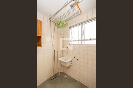 Área de Serviço de apartamento para alugar com 2 quartos, 58m² em Carlos Prates, Belo Horizonte