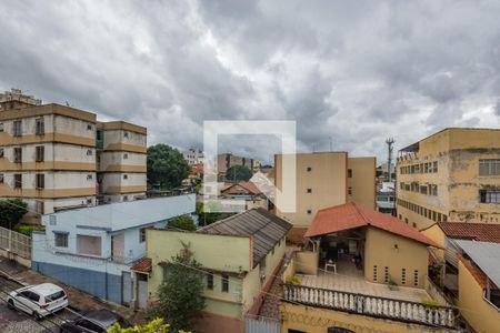 Sala de apartamento para alugar com 2 quartos, 58m² em Carlos Prates, Belo Horizonte