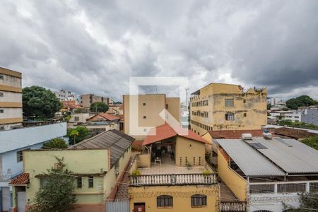 Sala de apartamento para alugar com 2 quartos, 58m² em Carlos Prates, Belo Horizonte