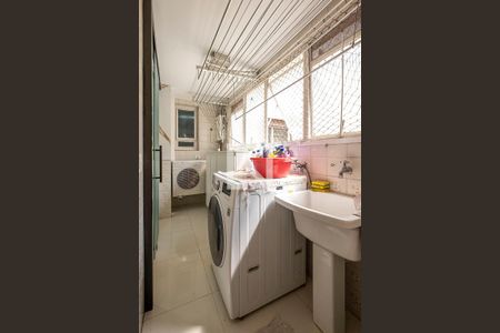 Apartamento para alugar com 96m², 3 quartos e 2 vagas Apartamento para alugar com 96m², 3 quartos e 2 vagasÁrea de Serviço