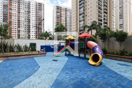 Apartamento à venda com 69m², 2 quartos e 1 vaga Apartamento à venda com 69m², 2 quartos e 1 vagaÁrea comum - Playground