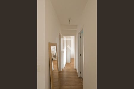 Apartamento à venda com 69m², 2 quartos e 1 vaga Apartamento à venda com 69m², 2 quartos e 1 vagaCorredor