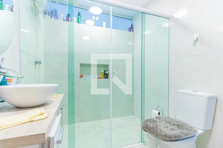 Casa para alugar com 260m², 4 quartos e 2 vagas Casa para alugar com 260m², 4 quartos e 2 vagasBanheiro da Suíte