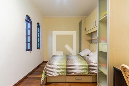 Casa para alugar com 260m², 4 quartos e 2 vagas Casa para alugar com 260m², 4 quartos e 2 vagasQuarto 1