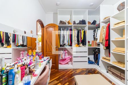 Casa para alugar com 260m², 4 quartos e 2 vagas Casa para alugar com 260m², 4 quartos e 2 vagasQuarto 4/Closet - Suíte