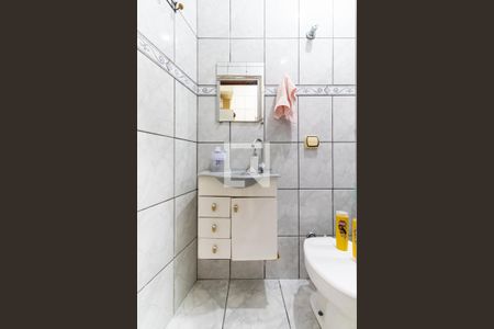 Casa para alugar com 260m², 4 quartos e 2 vagas Casa para alugar com 260m², 4 quartos e 2 vagasBanheiro de Serviço