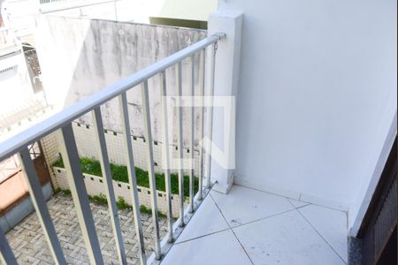 Sala com varanda de casa para alugar com 3 quartos, 150m² em Arraial do Retiro, Salvador
