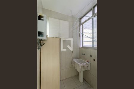 Apartamento para alugar com 68m², 2 quartos e sem vagaÁrea de Serviço