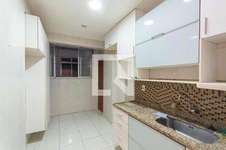 Apartamento para alugar com 68m², 2 quartos e sem vagaCozinha