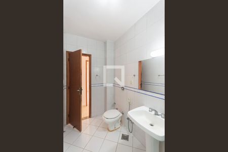 Apartamento para alugar com 68m², 2 quartos e sem vagaBanheiro