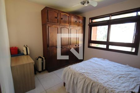 Casa à venda com 206m², 3 quartos e 3 vagas Casa à venda com 206m², 3 quartos e 3 vagasQuarto 1