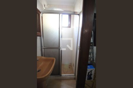 Casa à venda com 206m², 3 quartos e 3 vagas Casa à venda com 206m², 3 quartos e 3 vagasBanheiro 2