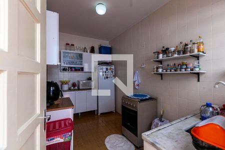 Casa à venda com 110m², 2 quartos e 1 vaga Casa à venda com 110m², 2 quartos e 1 vagaCozinha