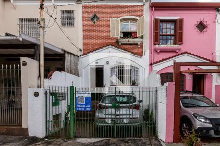 Casa à venda com 110m², 2 quartos e 1 vaga