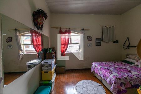 Casa à venda com 110m², 2 quartos e 1 vaga Casa à venda com 110m², 2 quartos e 1 vagaQuarto 1