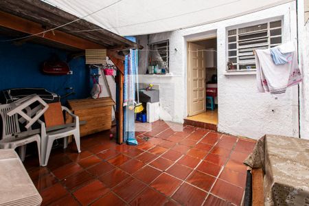 Casa à venda com 110m², 2 quartos e 1 vaga Casa à venda com 110m², 2 quartos e 1 vagaQuintal