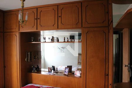 Apartamento à venda com 69m², 2 quartos e 1 vagaQuarto 2