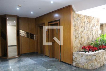 Apartamento à venda com 69m², 2 quartos e 1 vagaHall