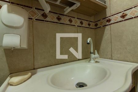 Casa para alugar com 120m², 2 quartos e 1 vaga Casa para alugar com 120m², 2 quartos e 1 vagaBanheiro