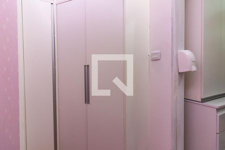 Casa para alugar com 120m², 2 quartos e 1 vaga Casa para alugar com 120m², 2 quartos e 1 vagaCloset