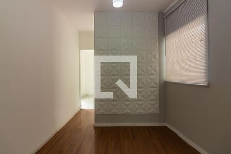 Quarto 1 de casa para alugar com 2 quartos, 120m² em Pestana, Osasco