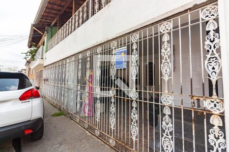 Casa para alugar com 120m², 2 quartos e 1 vaga Casa para alugar com 120m², 2 quartos e 1 vagaFachada