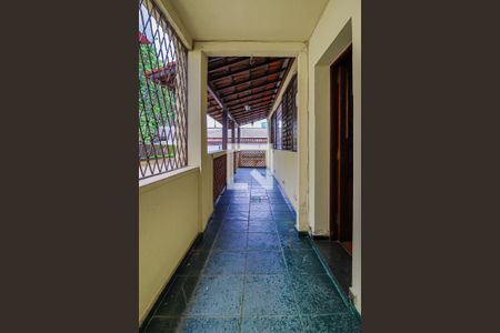 Casa à venda com 240m², 4 quartos e 1 vagaVaranda