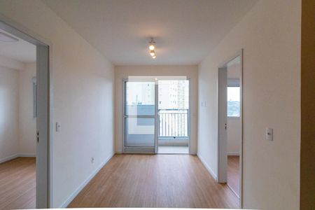 Apartamento para alugar com 39m², 2 quartos e sem vaga Apartamento para alugar com 39m², 2 quartos e sem vagaSala