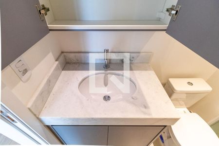 Apartamento para alugar com 39m², 2 quartos e sem vaga Apartamento para alugar com 39m², 2 quartos e sem vagaBanheiro