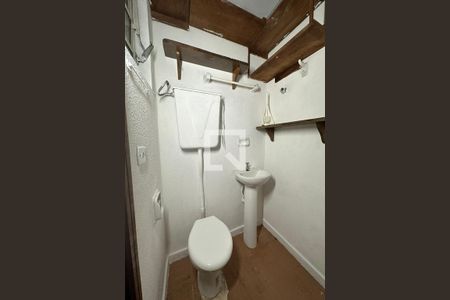 Apartamento para alugar com 108m², 3 quartos e sem vagaBanheiro de Serviço