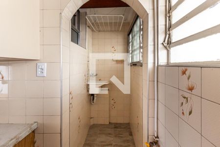 Apartamento à venda com 44m², 2 quartos e 1 vaga Apartamento à venda com 44m², 2 quartos e 1 vagaÁrea de Serviço