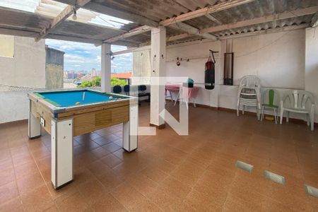 Casa à venda com 220m², 2 quartos e 2 vagasSalão de jogos