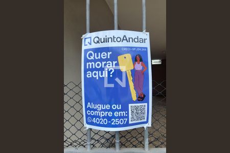 Casa à venda com 220m², 2 quartos e 2 vagasPlaquinha