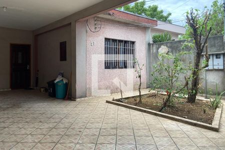 Casa à venda com 220m², 2 quartos e 2 vagasGaragem