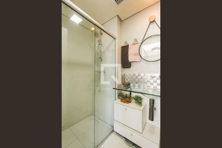 Apartamento à venda com 71m², 2 quartos e 2 vagasBanheiro social