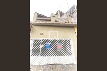 Casa à venda com 156m², 2 quartos e 1 vaga Casa à venda com 156m², 2 quartos e 1 vagaFachada