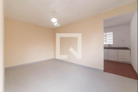 Sala de casa para alugar com 2 quartos, 63m² em Vila da Saúde, São Paulo