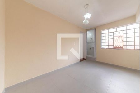 Sala de casa para alugar com 2 quartos, 63m² em Vila da Saúde, São Paulo